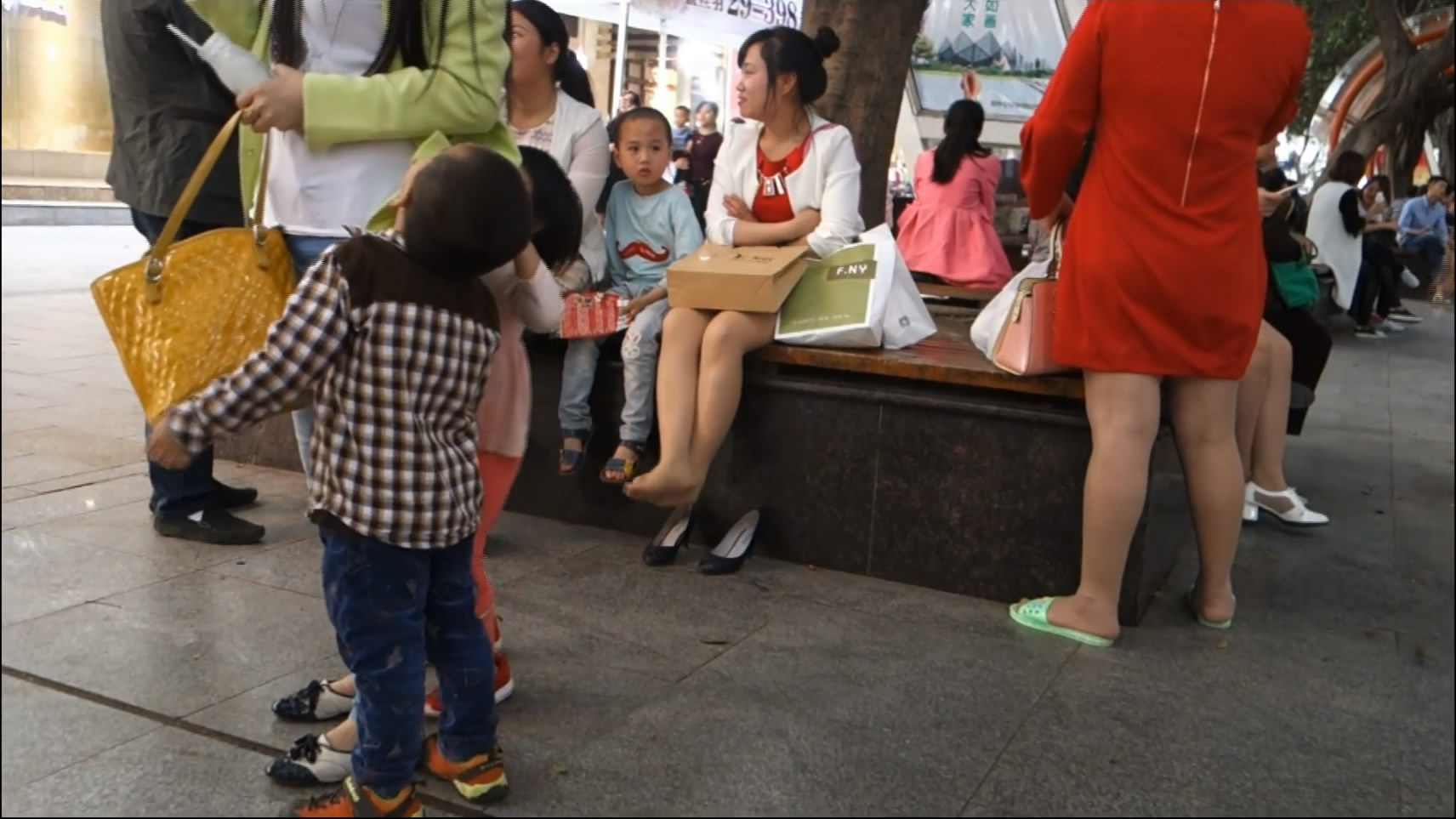 streetsnapnylon[00 00 04][20181203 223409 2]